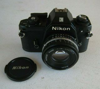 Vintage Nikon Em Camera 35mm With Nikon 50mm 1:1.  8 Lens Nm Ca10