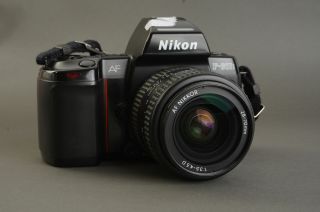 Nikon F801s Camera With Af Nikkor 28 - 70mm 1:3.  5 - 4.  5d (nikon F Mount)