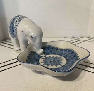 Vintage Japanese Andrea By Sadek Blue And White Porcelain Elephant With Bowl
