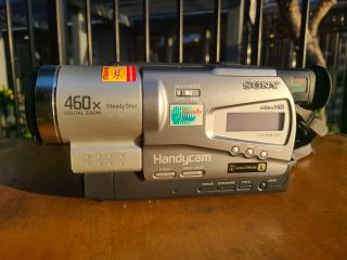 Sony Handycam Ccd - Tr818 8mm Hi 8 Camcorder Player With Video Transfer -