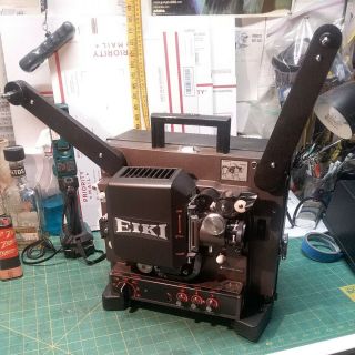 Eiki Nt - O 16mm Sound Projector. ,  Take Up Reel Not Turning.