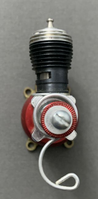 Vintage Cox 020 Engine 3