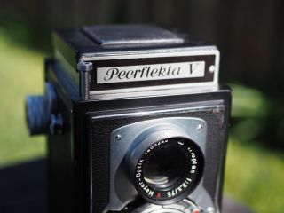 Peerflekta V 6x6 Tlr W/ Meyer Trioplan 75mm F3.  5 Prontor S Film