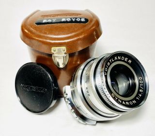 Voigtländer Dynaron 100mm F4.  5 Prominent Mount Lens W/ Caps And Case