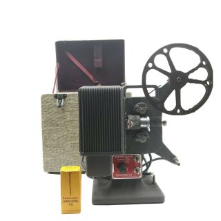 Vintage Eastman Kodak Kodascope Eight - 33 8mm Movie Projector With Case
