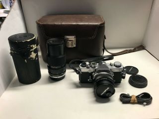 Olympus Om - 1 35mm Camera With Carrying Case Good
