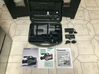 Panasonic Ag - 455p Pro Line S - Vhs Movie Camera - Case,  Charger,  Ac,  12v - Complete