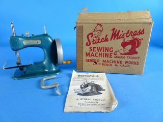 Vintage Toy Sewing Machine Stitch Mistress Model 49 Genero