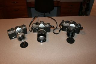 3 Vintage 35mm Cameras Yashica Fx - 2 And J - 5 And Petri Vi W/ Tamron 135mm Lens