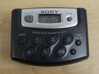 Sony Walkman Am / Fm Weather Radio With Belt Clip Srf - M37w Vtg