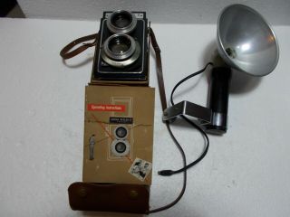 Kodak Reflex Ii Camera With Case,  Flash And Booklet - " Vintage "