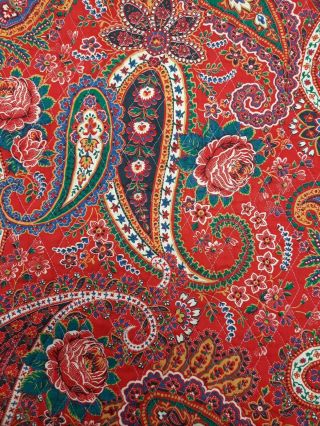 Pretty Vintage Reversible Pre - Quilted Fabric Red Green Paisley Floral 39 " X 72 "