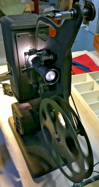 Vintage 1950s Keystone 16mm Film Projector Model C - 26—silent films—NEW CORD. 2