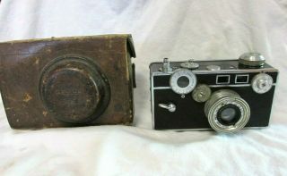 Vintage 1940s Argus C3 Camera With Case