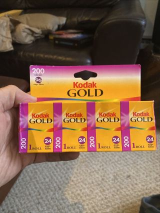Kodak Gold 200 24 Exp Color Print Film Vintage Expired O2/2002 Nos