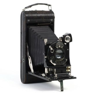 •2C Autographic Kodak Special Model - A w/ Kodamatic Shutter and f6.  3 152mm Lens 2