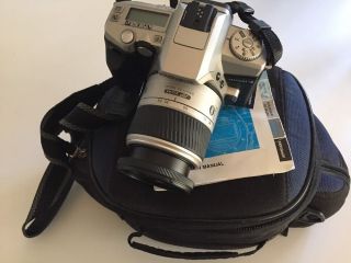 Camera Minolta Maxxum 4 Zoom 28 - 80 Film 24 36 35mm Bag Targus