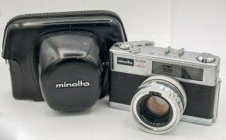 Minolta Hi - Matic 11 35mm Film Rangefinder Camera Rokkor - Pf 45mm F1.  7 Lens Read