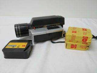 Vintage Kodak Xl 362 8 Movie Camera W/ 2 Cartridges Film Ektar Zoom Lens