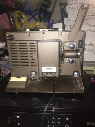 Vintage Argus 870b Showmaster Eight 8 Film Movie Projector