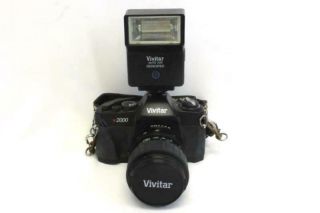 Vintage Vivitar V2000 35mm SLR Camera 35 - 70mm f/3.  5 - 4.  8 Macro Lens With Flash 2