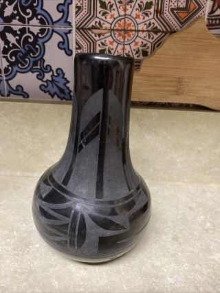 Vintage Mid 20thC Santa Clara Pueblo Frances Chevarria Blackware Pottery Vase 2