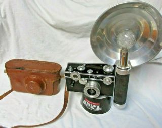 Vintage Early 1950s Argus C3 Camera W/ Flash & Bulb & Case For Display