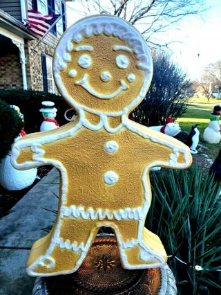 Vintage Gingerbread Man Blowmold Lighted Union 24 "
