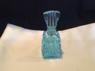 Vintage Made In Occupied Japan Blue Glass Perfume Bottle With Dauber