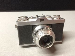 Leidolf Wetzlar Lordox 24x36 Film Camera W/ Lordon 5cm.  F2.  8 Lens & Case