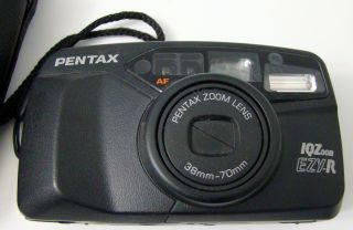 Pentax Iqzoom Ezy - R 35mm Camera,  Black Case Auto Focus 38 - 70mm Lens Flash
