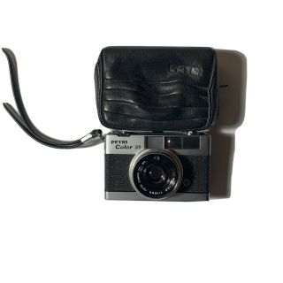 Petri Color 35 Rangefinder 35mm Film Camera With A 40mm F/2.  8 Lens
