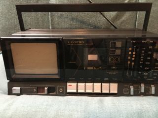 Rare 1986 Vintage LLOYDS Portable TV BOOMBOX AM/FM Cassette Black Red 2