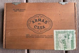 Vintage Pre - Embargo Cuban Armas Del Casa Cigar Box With Cuban Tag 1959
