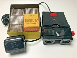 Vintage Realist 3 - D Stereo Slide Viewer W/ Plastaslide Mounts