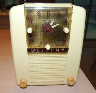 Vintage 1950s Westinghouse H398t5 Ivory Refrigerator Clock Radio Rare