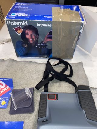 Vintage Polaroid Impulse AF (Auto - Focus) Instant Camera 600 Film & P104 Filter 3