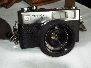 Vintage Yashica Mg - 1 Rangefinder 35mm Film Camera