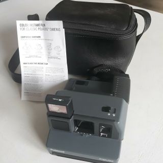 Polaroid Impulse Af (auto - Focus) Instant Camera 600 Film Series W/carrying Case