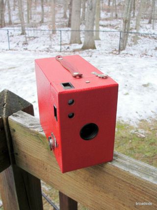 Kodak Rainbow Hawkeye No.  2a Model B Box Camera - Very Red