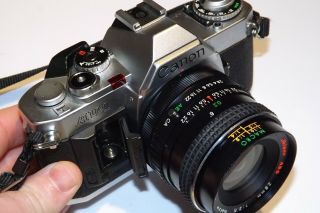 Canon Av - 1 With Adg Albinar 28mm F/2.  8 Lens