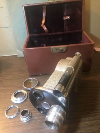 Revere Model 26 Movie Camera With Case And Accessories Sh1