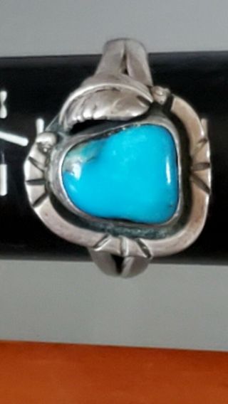 Vintage 925 Sterling Silver Snd Turquoise Color Stone Ring