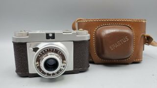 Vintage Spartus 35 35mm Film Camera W/ Leather Case - Brown Bakelite Body