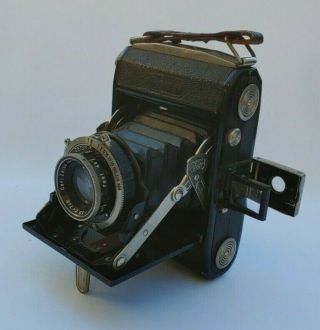 Zeiss Ikon Ikomat - 520 - Tessar 7.  5cm 1:3.  5 Lens Vintage Camera -