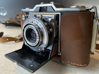Zeiss Ikon Prontor - Sv 35mm Camera W Leather Case