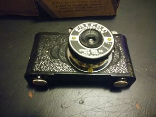 Vintage Falcon Miniature bakelite camera 2