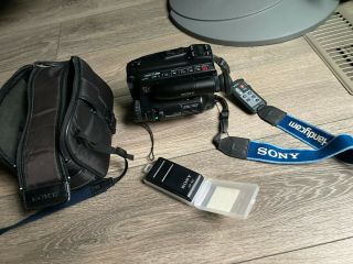 Sony Handycam Ccd - Tr9 8mm Video8 Camcorder Camera Parts