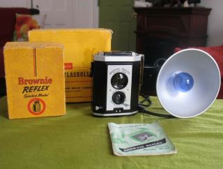1940s Kodak Brownie Reflex Synchro Camera With Instructions And Flash In Boxes