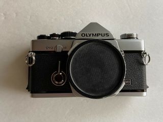 Vintage Olympus Om 2md Camera Body 324966 W/ Om Cap Japan